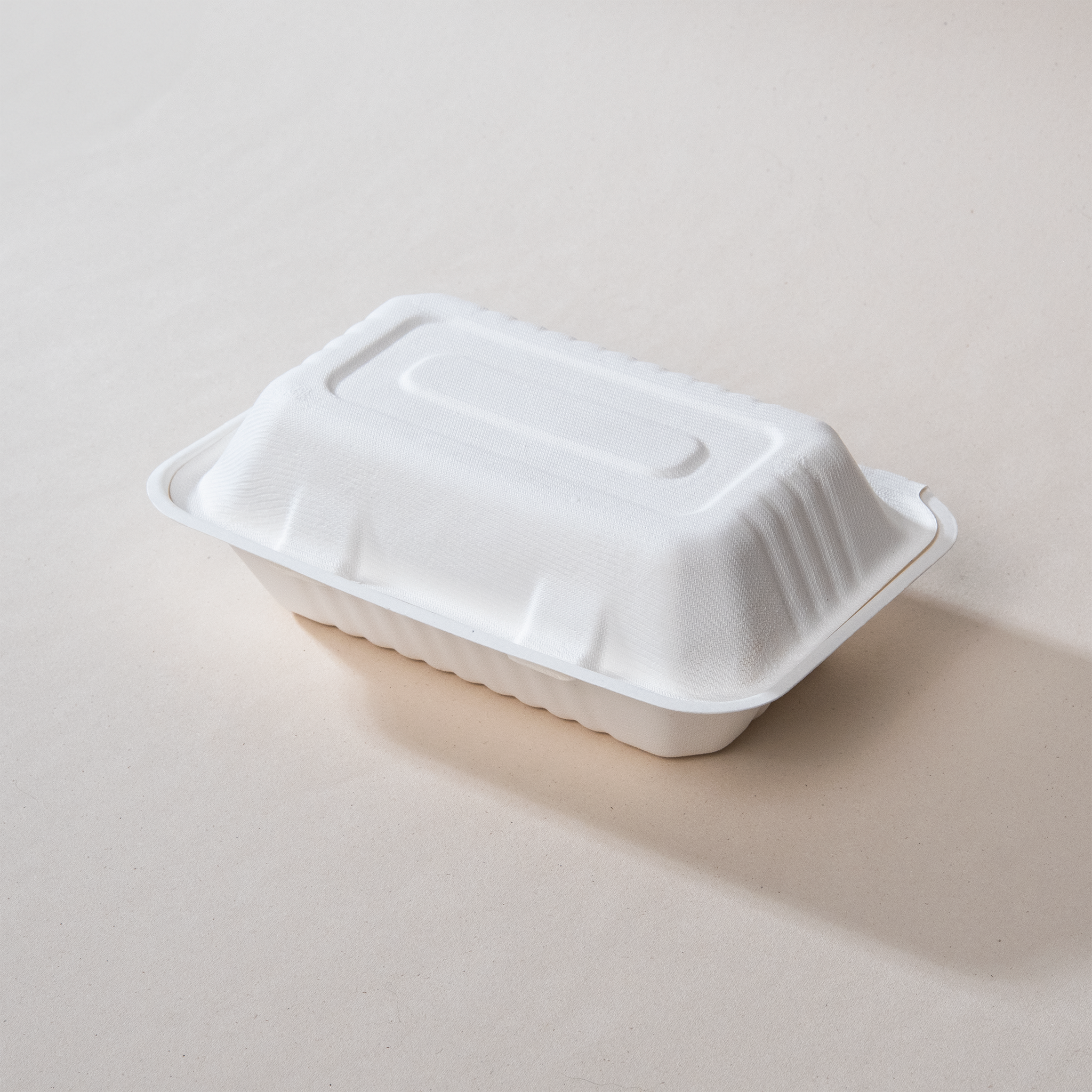 Contenedor Almeja Liso 9x6x3 de Bagazo de Caña con 250 Pzs