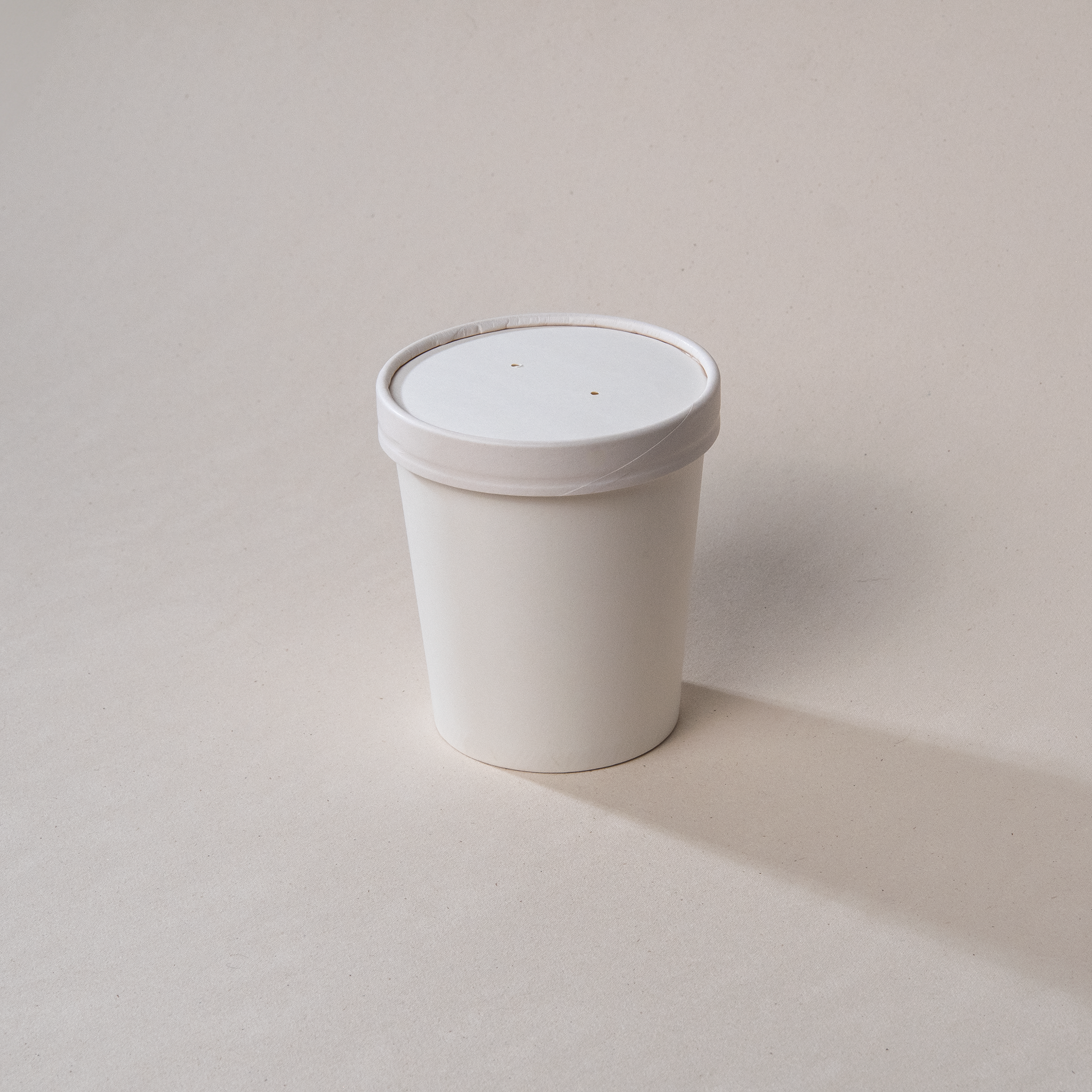 Contenedor Térmico con Tapa de 16 oz de Papel PLA con 500 Pzs c/u